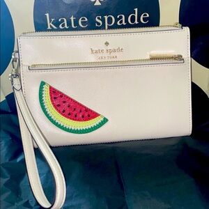 Kate Spade Off White Wristlet with Watermelon Accent NWOT 🏷